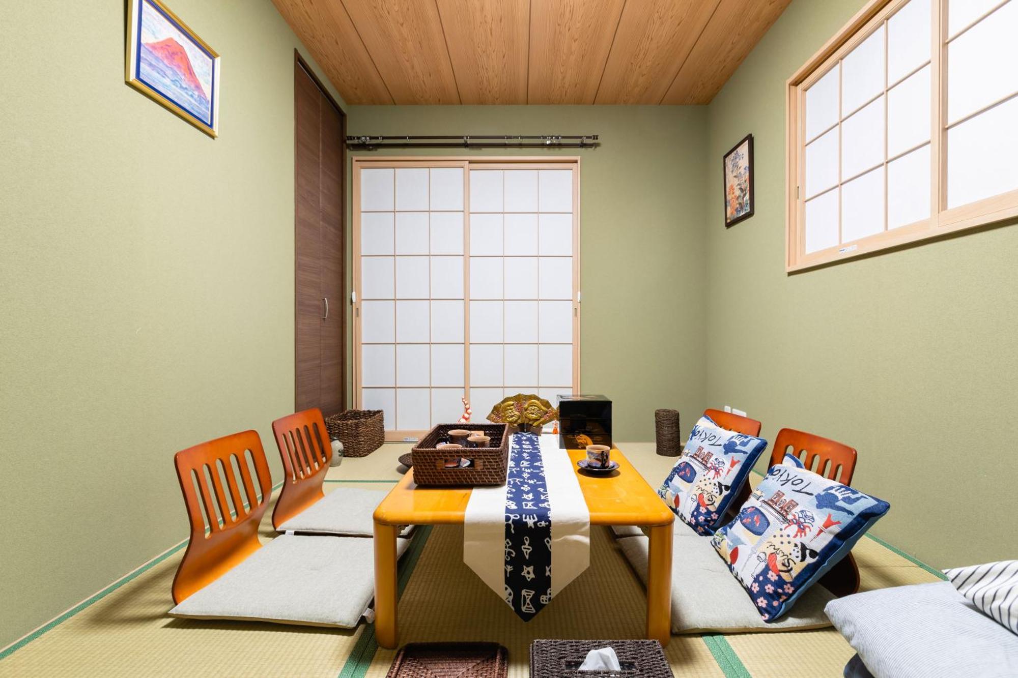 小田別荘 難波 Oda Villa Namba Осака Екстериор снимка